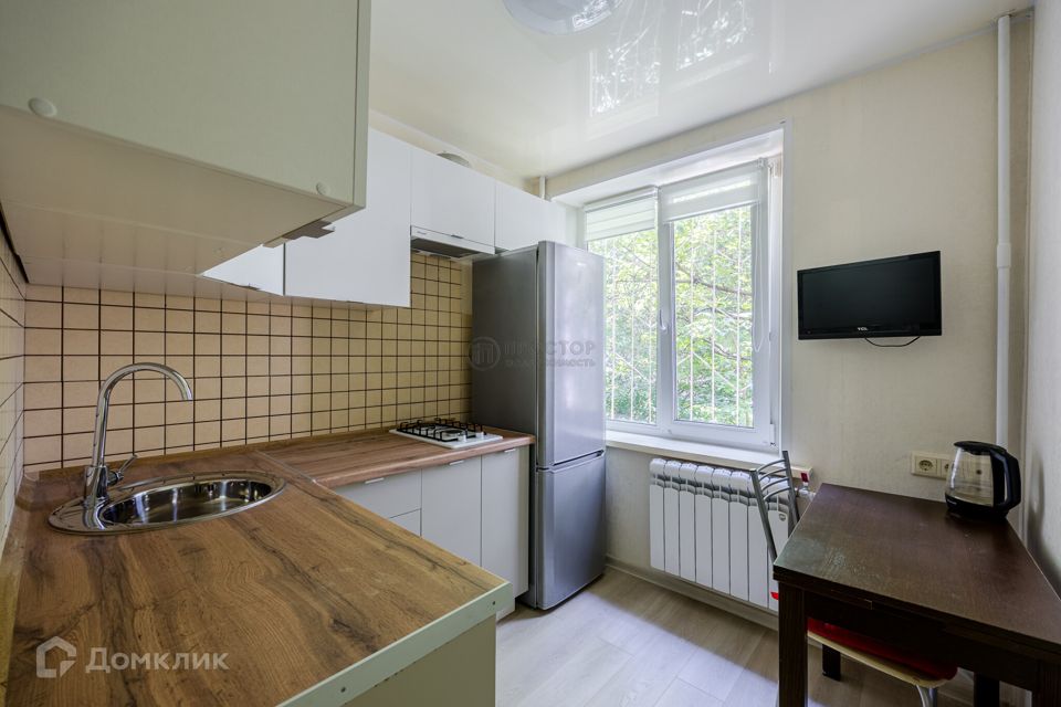 Продаётся 2-комнатная квартира, 42.5 м²