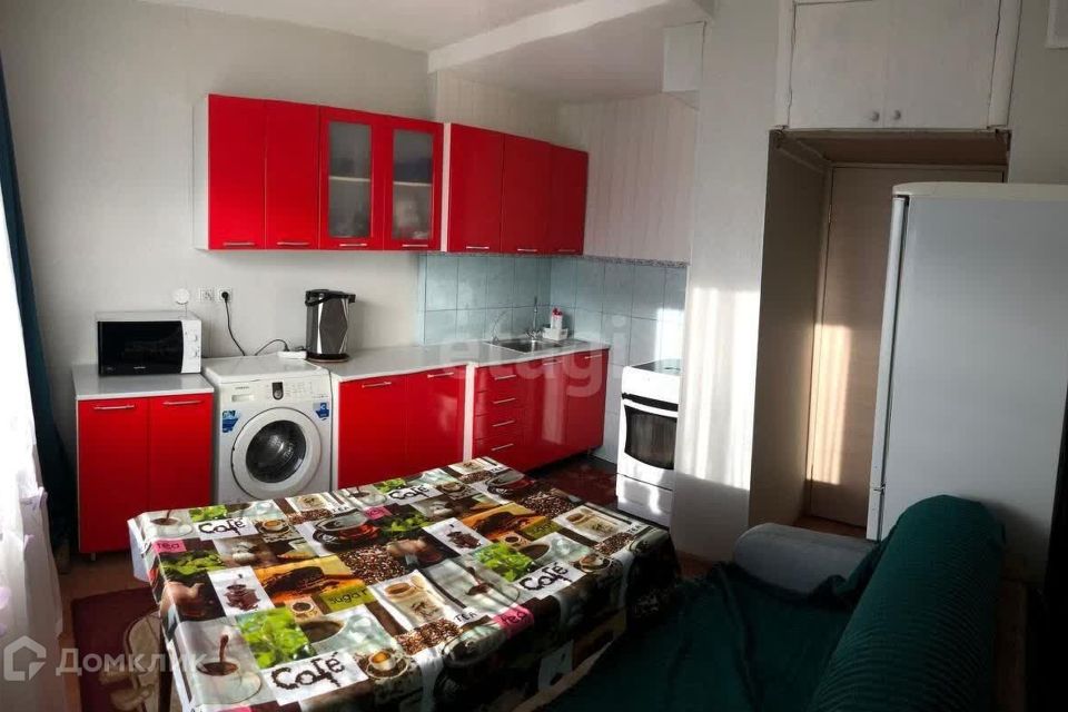 Продаётся 1-комнатная квартира, 37.2 м²