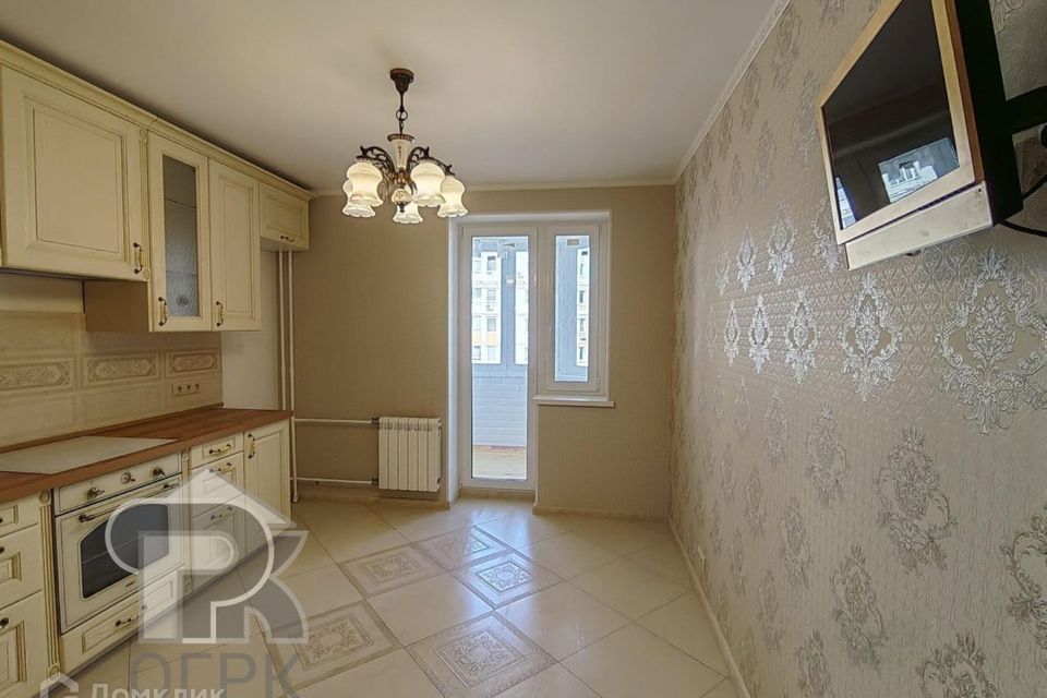 Продаётся 2-комнатная квартира, 63.6 м²