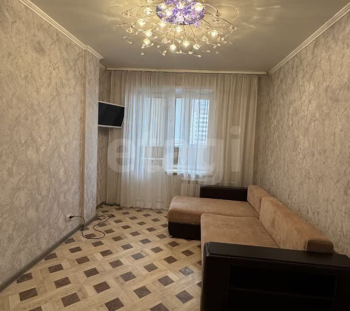 Сдаётся 1-комнатная квартира, 40 м²