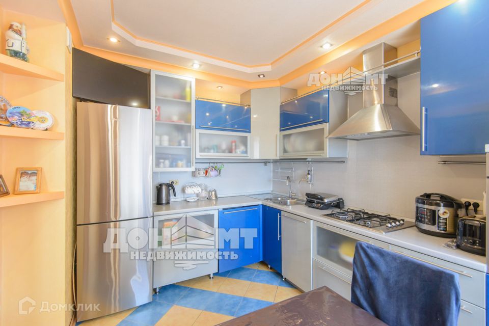 Продаётся 4-комнатная квартира, 83.6 м²