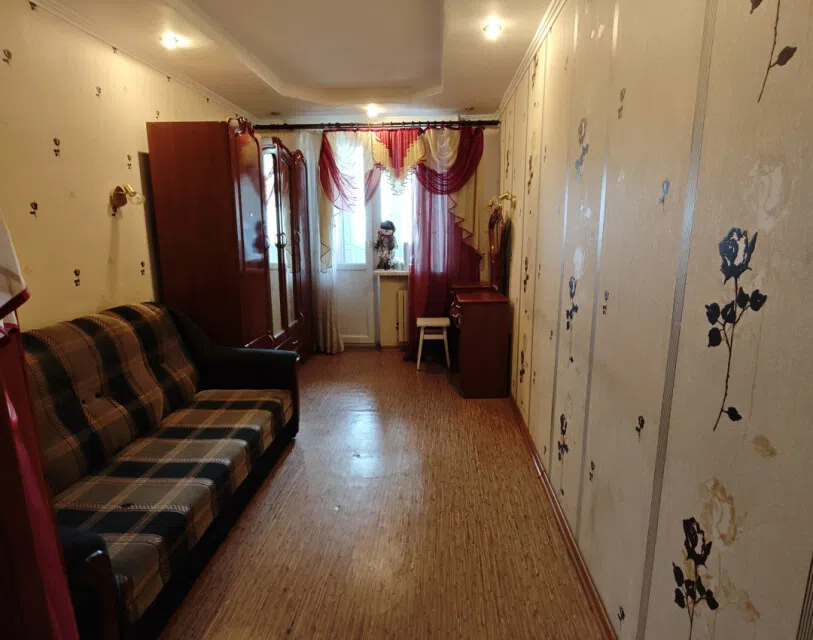 Продаётся 3-комнатная квартира, 62.3 м²