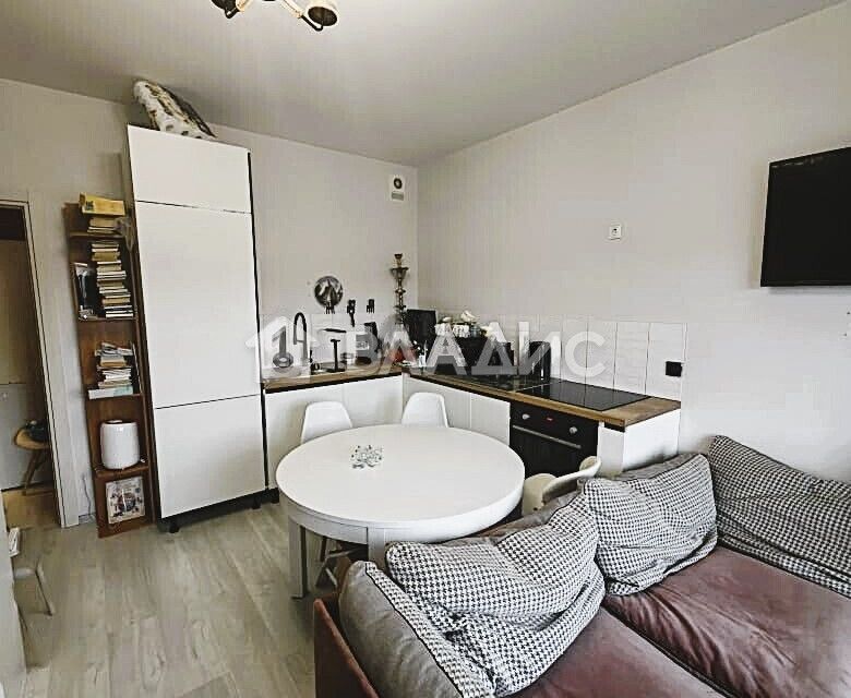 Продаётся 1-комнатная квартира, 46.4 м²