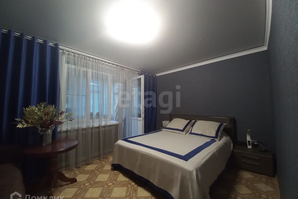 Продаётся 4-комнатная квартира, 104.5 м²