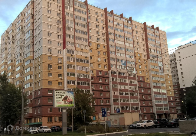 Продаётся 1-комнатная квартира, 60.8 м²