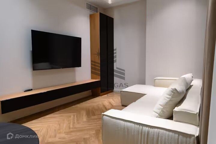Сдаётся 2-комнатная квартира, 60 м²