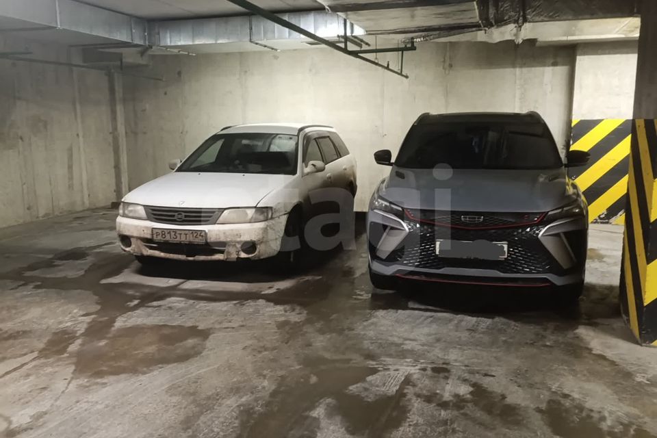 Продаётся машиноместо, 13.3 м²