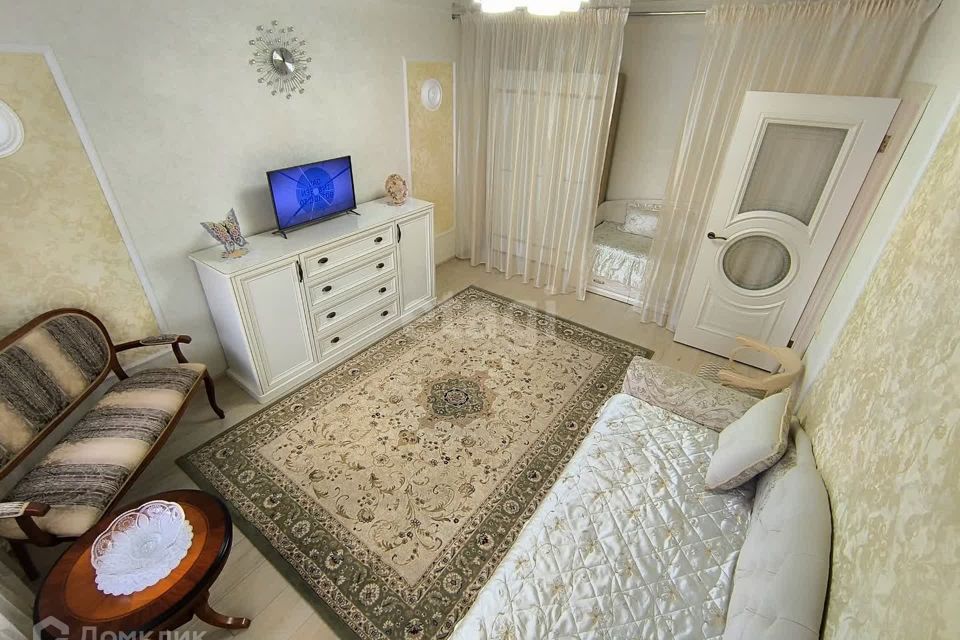 Продаётся 1-комнатная квартира, 45 м²