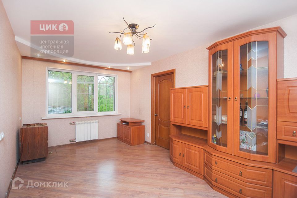 Продаётся 2-комнатная квартира, 44.8 м²