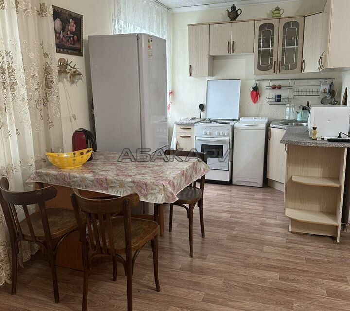 Сдаётся 1-комнатная квартира, 39 м²