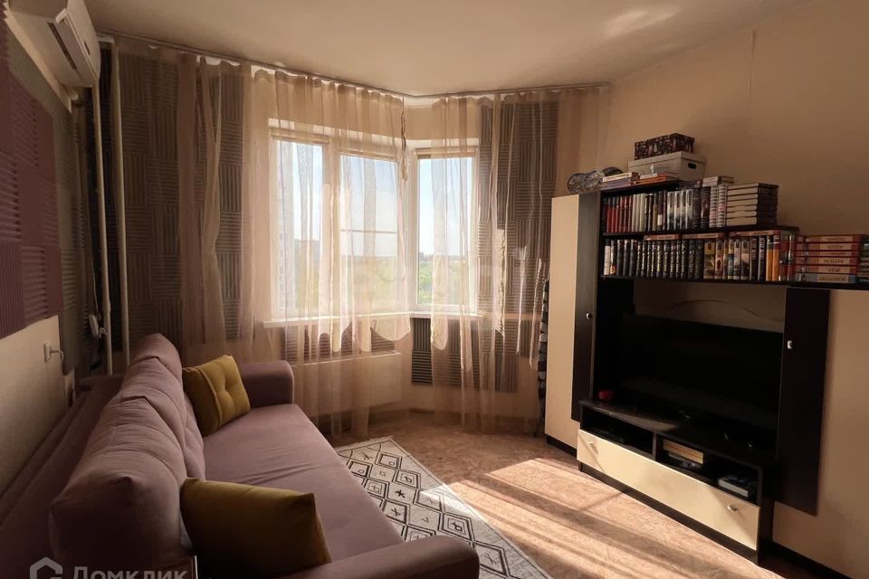 Продаётся 1-комнатная квартира, 36.7 м²