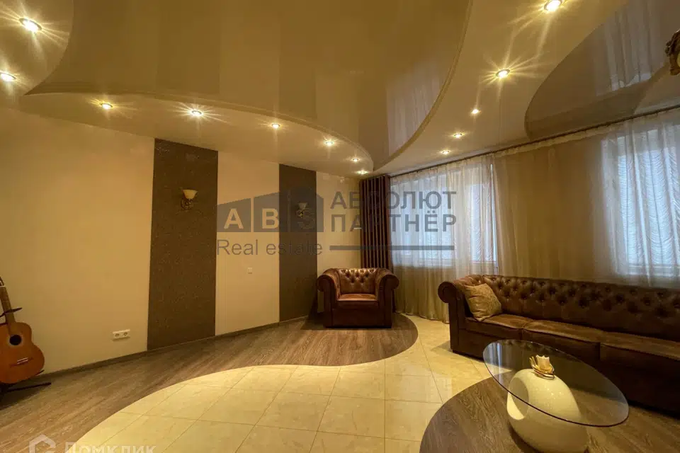 Продаётся 4-комнатная квартира, 106 м²