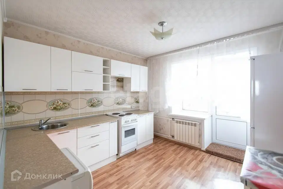 Продаётся 2-комнатная квартира, 56.5 м²