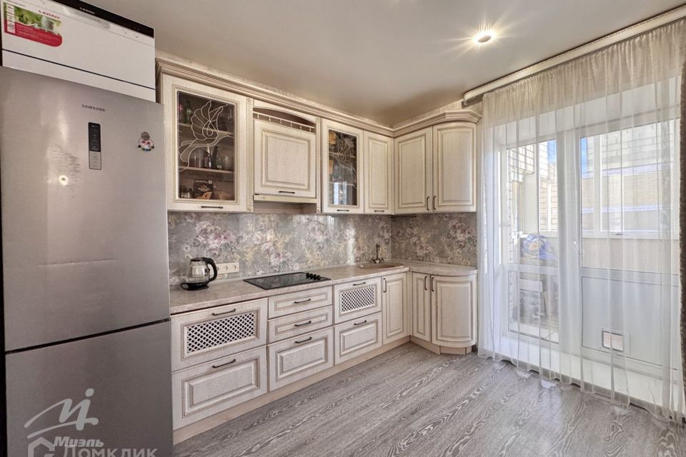 Продаётся 2-комнатная квартира, 66.8 м²