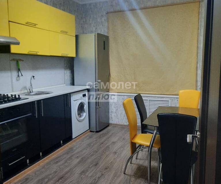 Продаётся 2-комнатная квартира, 60 м²
