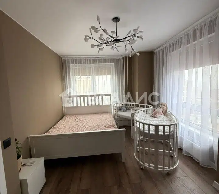Продаётся 3-комнатная квартира, 76 м²
