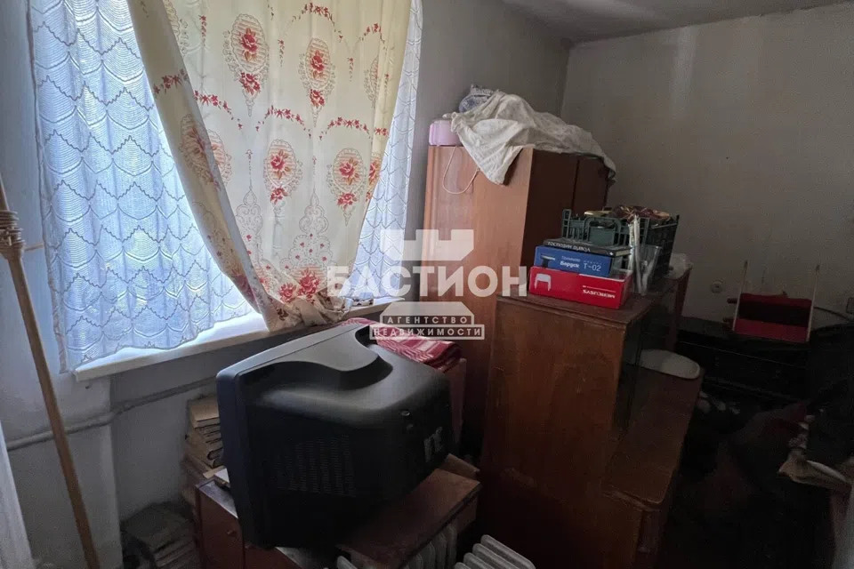 Продаётся 4-комнатная квартира, 62 м²