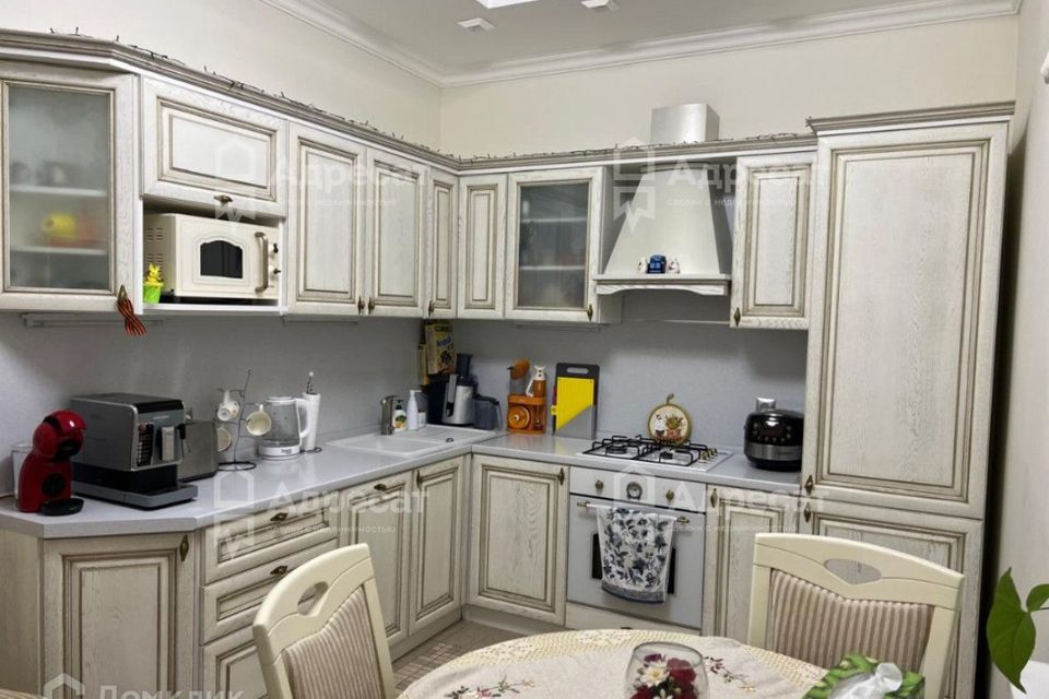 Продаётся 3-комнатная квартира, 81.2 м²