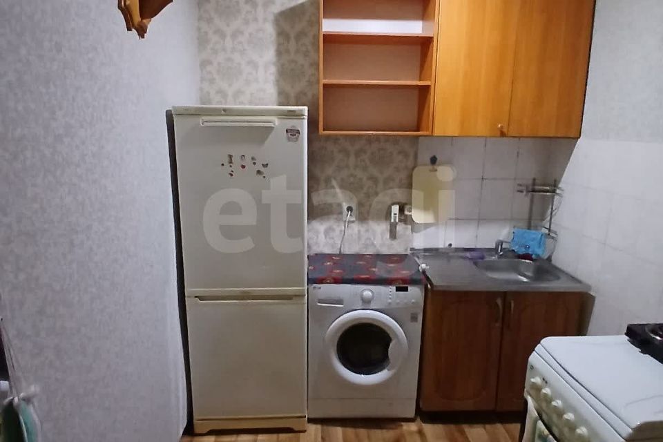 Продаётся комната в 1-комн. квартире, 16.9 м²