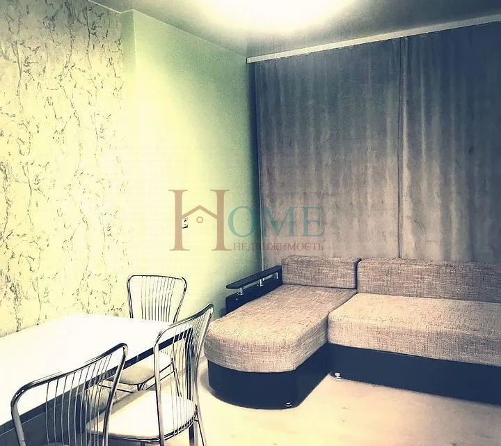 Сдаётся 2-комнатная квартира, 97 м²