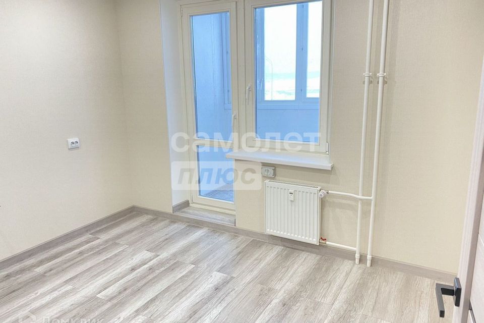 Продаётся 1-комнатная квартира, 37.3 м²