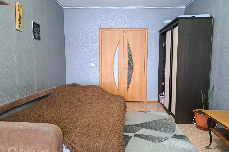 Продаётся 1-комнатная квартира, 41.9 м²