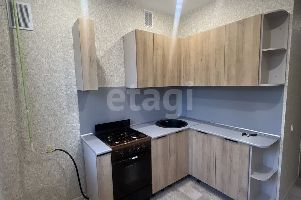 Продаётся 3-комнатная квартира, 53.9 м²