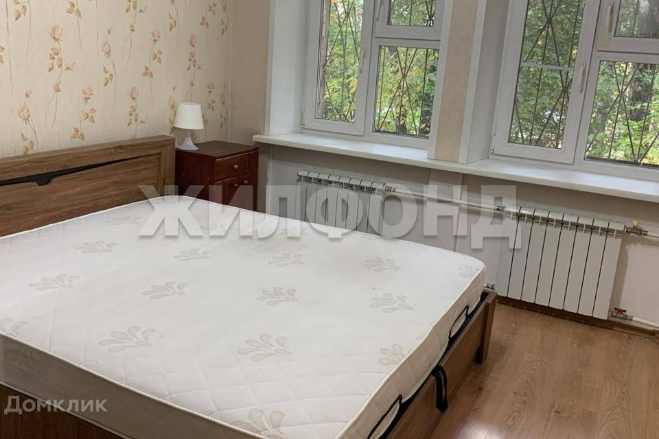 Сдаётся 2-комнатная квартира, 58 м²