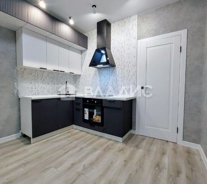 Продаётся 1-комнатная квартира, 48 м²