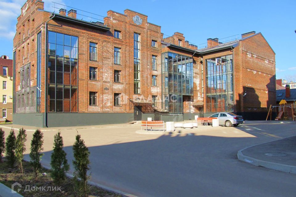 Продаётся 2-комнатная квартира, 62.5 м²