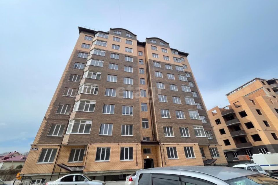 Продаётся 3-комнатная квартира, 93 м²