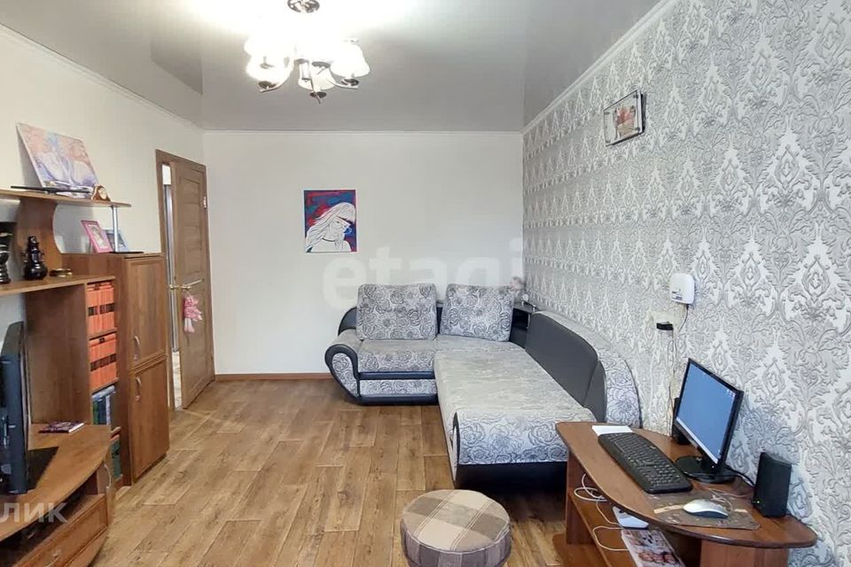 Продаётся 3-комнатная квартира, 60.8 м²
