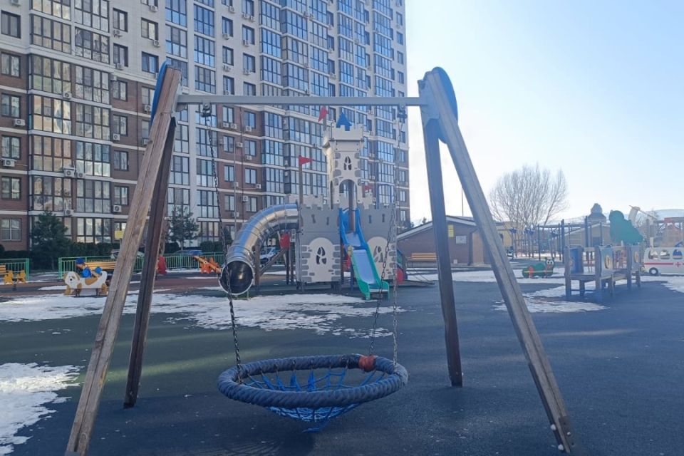 Продаётся 1-комнатная квартира, 37 м²