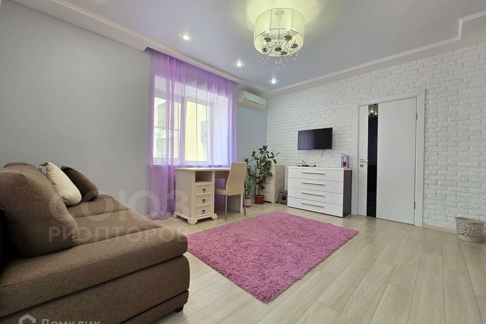 Сдаётся 1-комнатная квартира, 39 м²