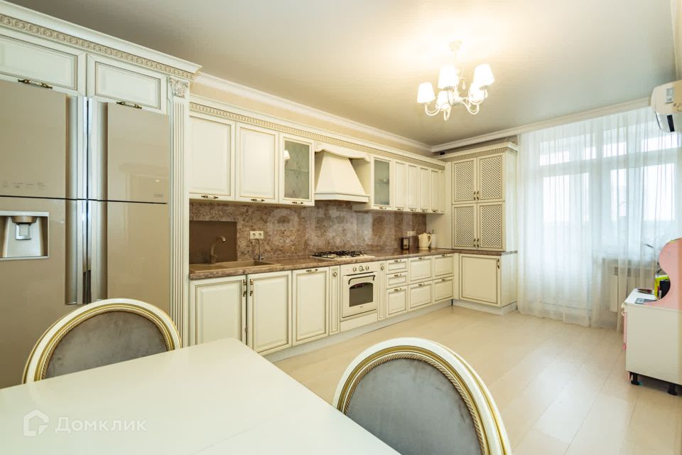 Продаётся 2-комнатная квартира, 78.6 м²