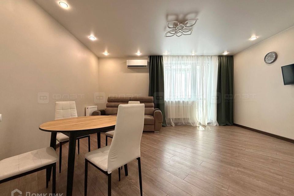 Продаётся 3-комнатная квартира, 76.3 м²