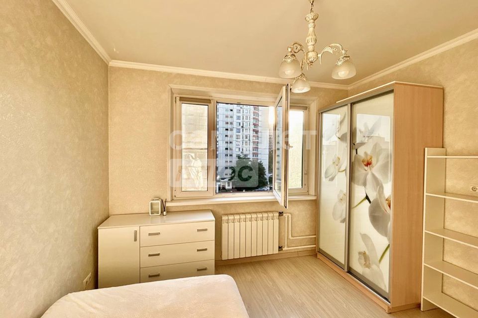Продаётся 1-комнатная квартира, 37 м²
