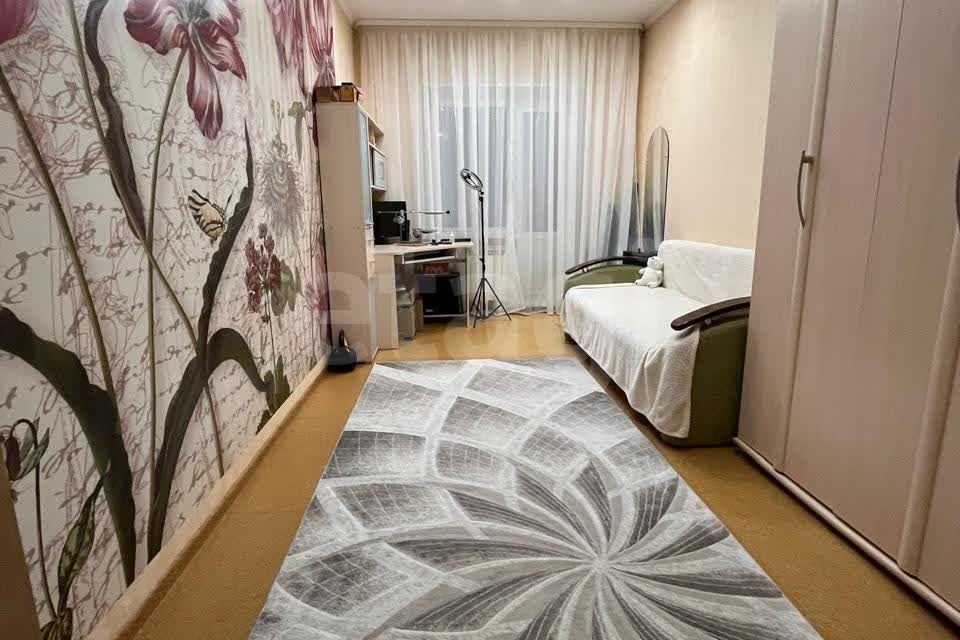 Продаётся 3-комнатная квартира, 74 м²