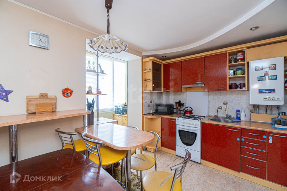 Продаётся 3-комнатная квартира, 66.8 м²