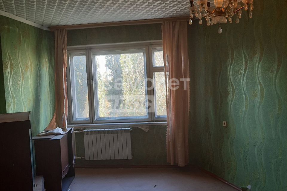 Продаётся 4-комнатная квартира, 76.4 м²