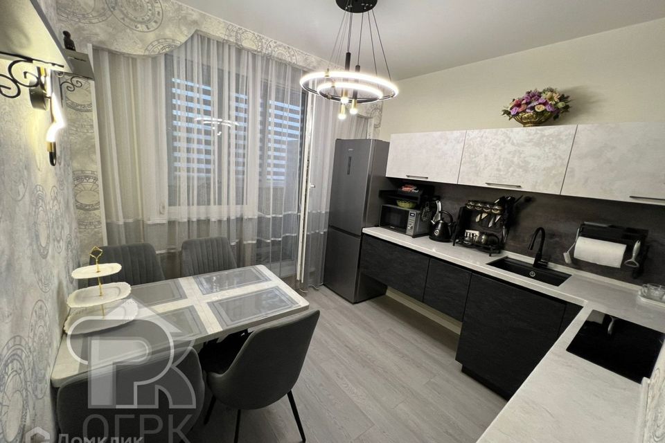 Продаётся 1-комнатная квартира, 43.5 м²