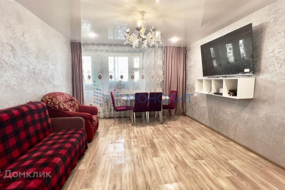 Продаётся 4-комнатная квартира, 77.6 м²