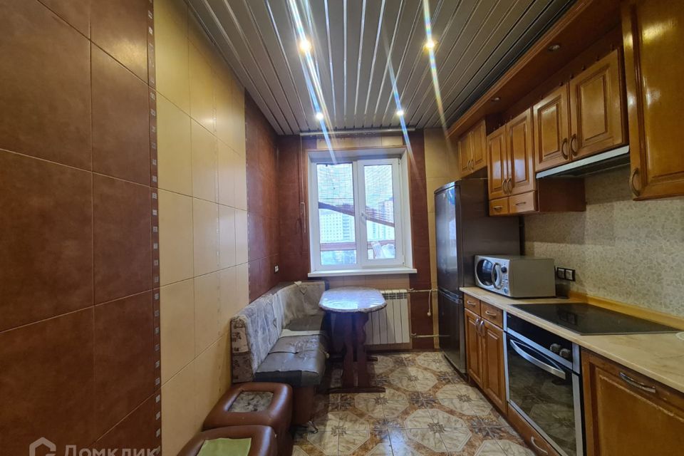 Сдаётся 2-комнатная квартира, 54 м²