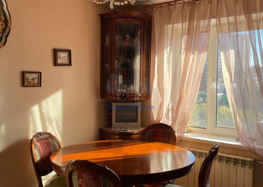 Продаётся 3-комнатная квартира, 95.8 м²