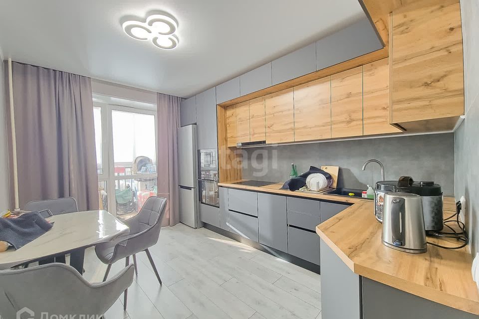 Продаётся 2-комнатная квартира, 62.9 м²