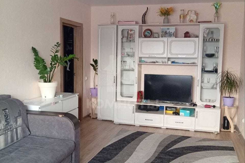 Продаётся 2-комнатная квартира, 57.5 м²