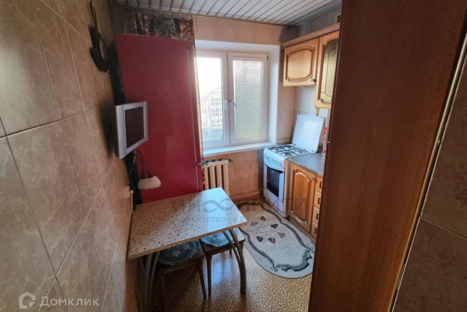 Продаётся 4-комнатная квартира, 61 м²