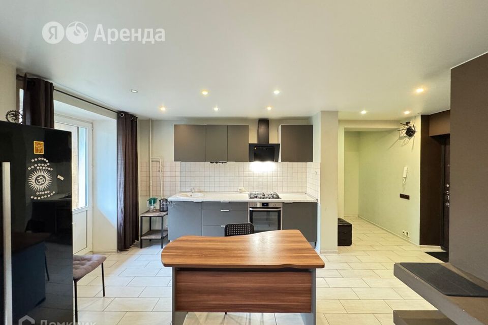 Сдаётся 1-комнатная квартира, 57 м²