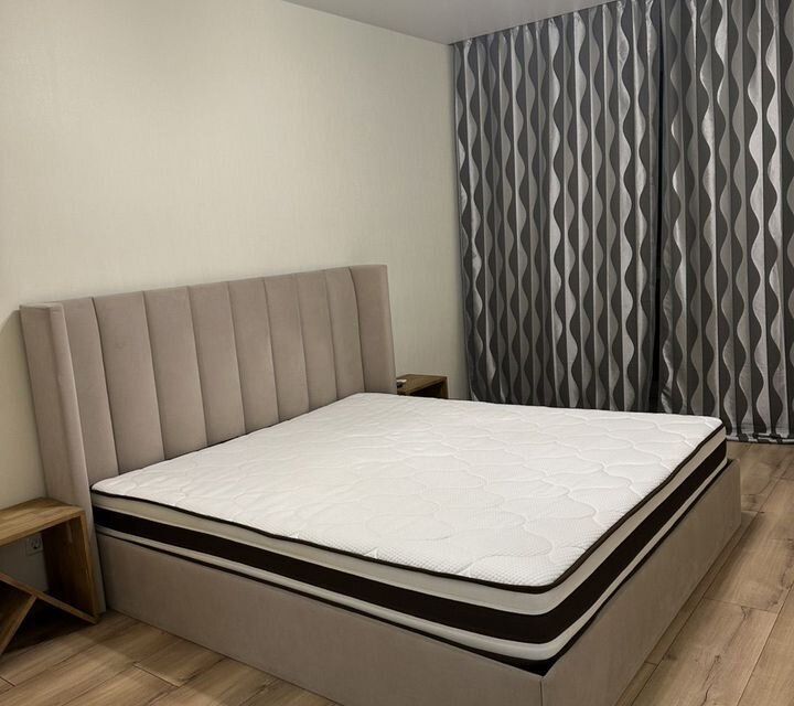 Сдаётся 2-комнатная квартира, 71 м²