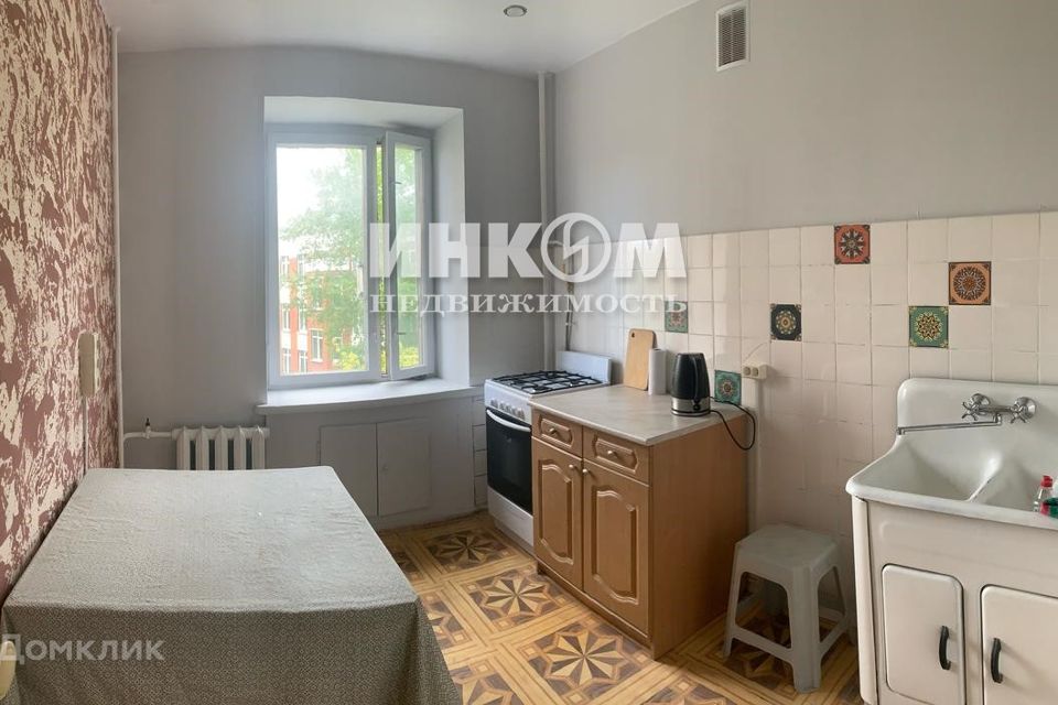 Сдаётся 3-комнатная квартира, 82 м²